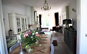 Family Home Marie